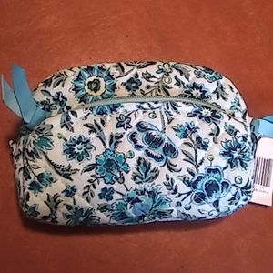 Cosmetic case